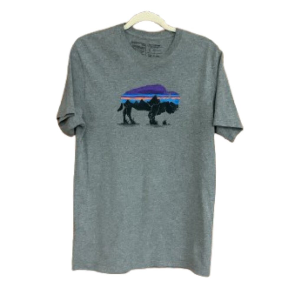 Patagonia Responsibili-Tee Men's Fitz Roy Bison Gray Medium Short Sleeve T-Shirt